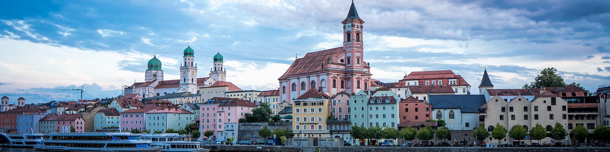 Blick auf Passau die heimliche Hauptstadt von Niederbayern (c) Leonhard Niederwimmer